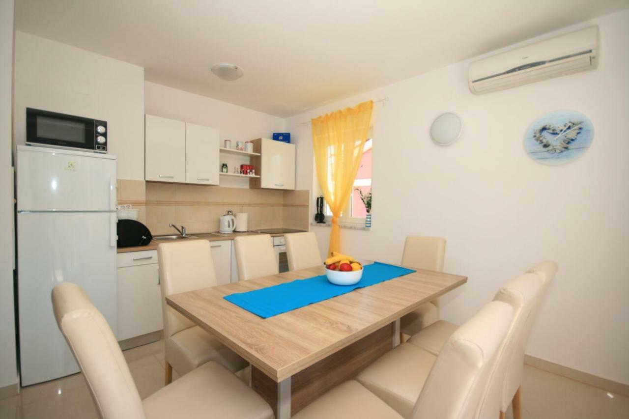 Apartment Mimoza 5, Baska, Krk Luaran gambar